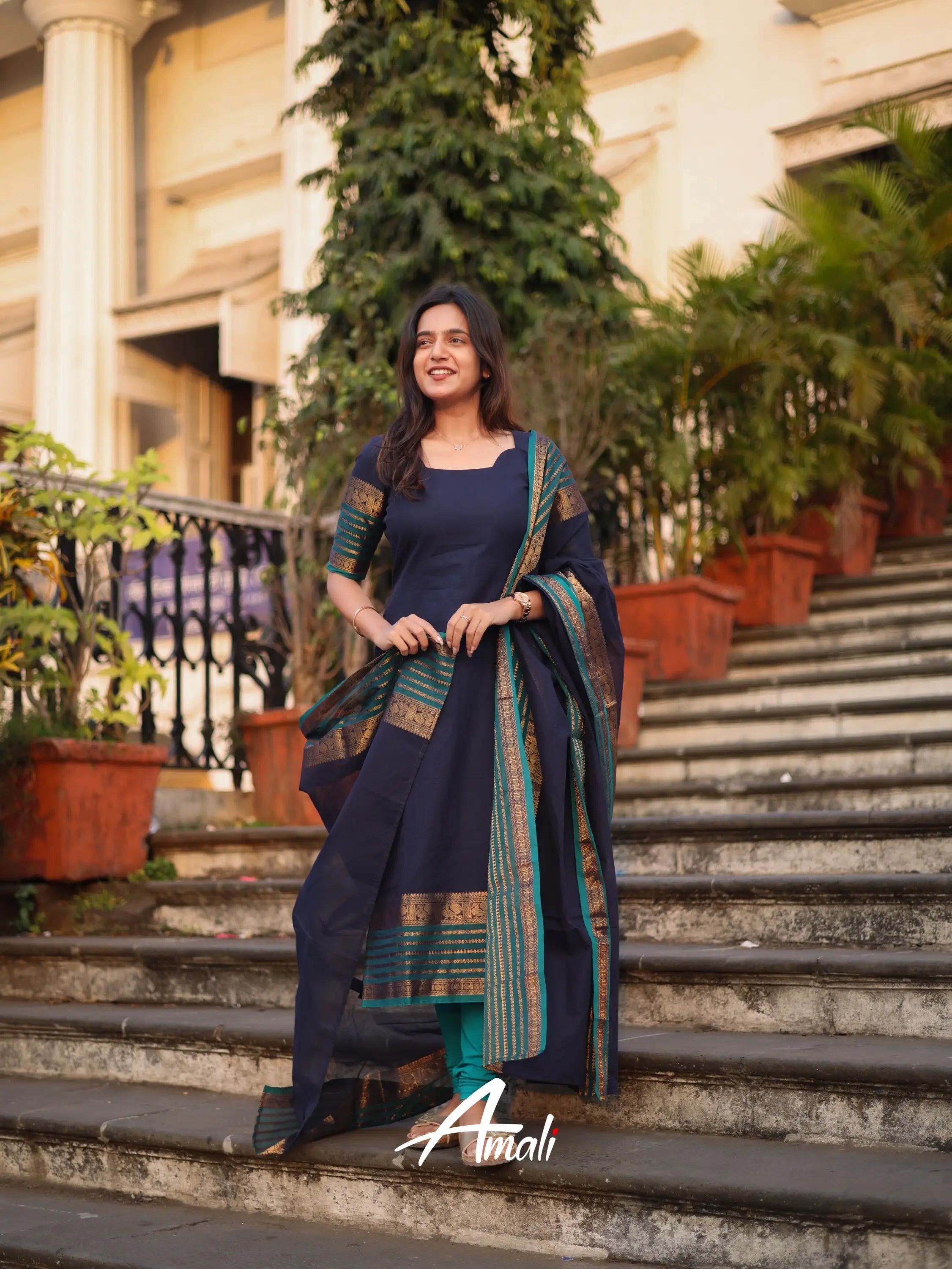 Kajal Kanchi Cotton Kurti Dupatta Set