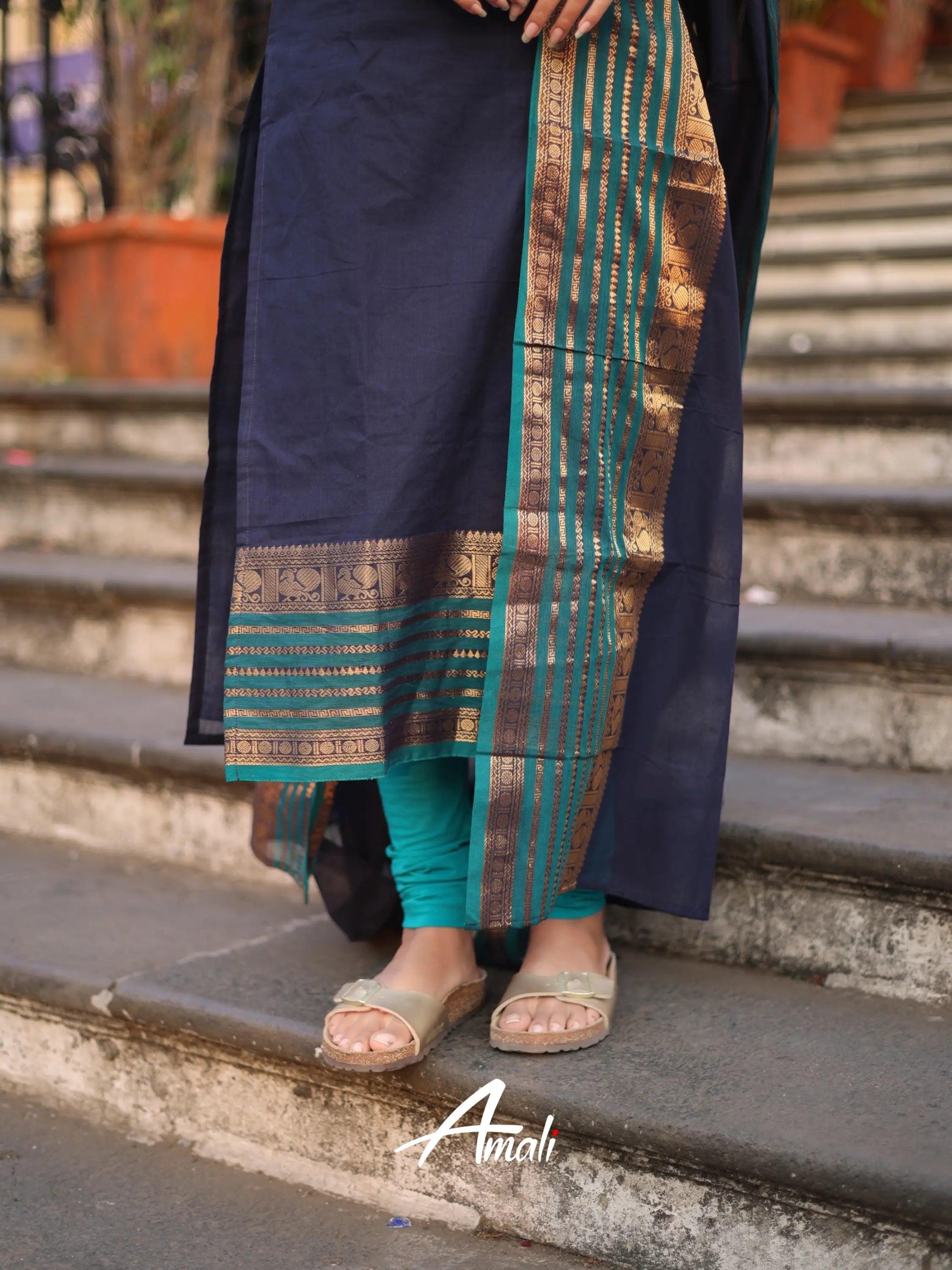Kajal Kanchi Cotton Kurti Dupatta Set
