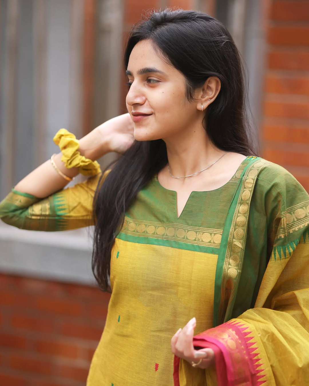 Keyuri Mustard Kanchi Cotton Kurti Dupatta Set