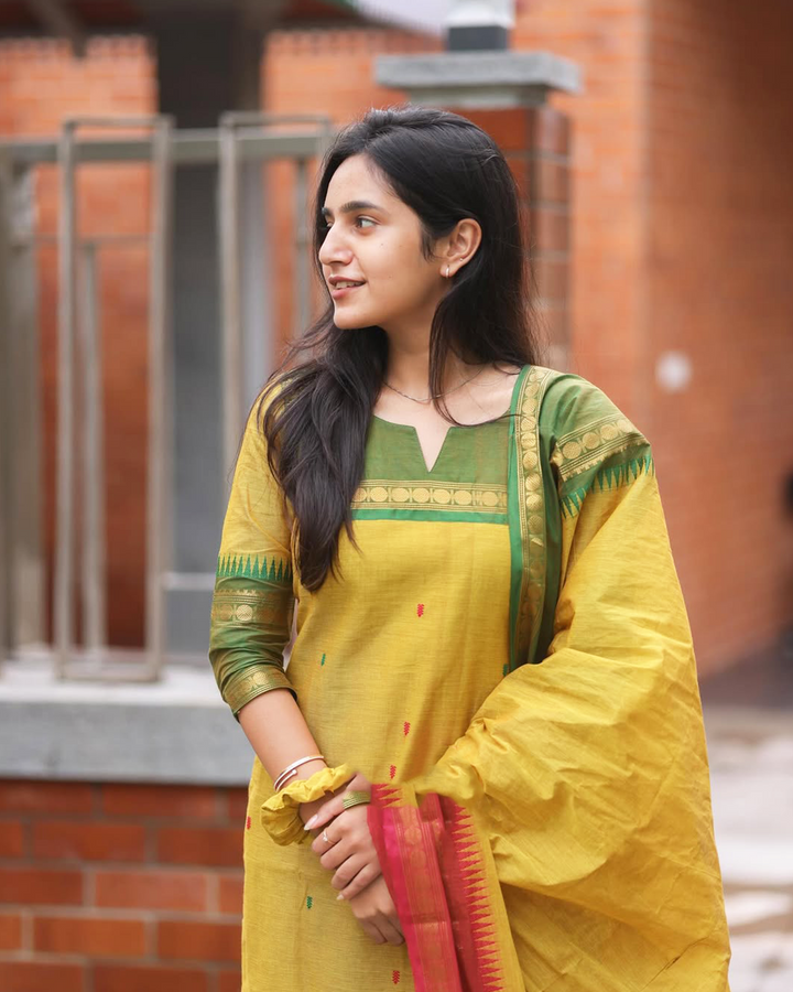 Keyuri Mustard Kanchi Cotton Kurti Dupatta Set