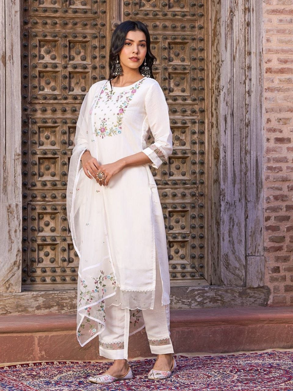 Ivory Bloom Embroidered Chanderi Silk Suit Set
