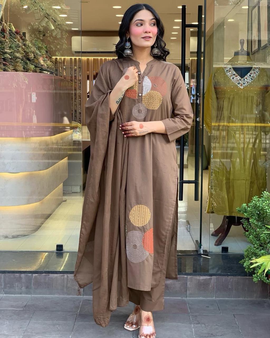 Roman Fabric Beautiful Suit Set