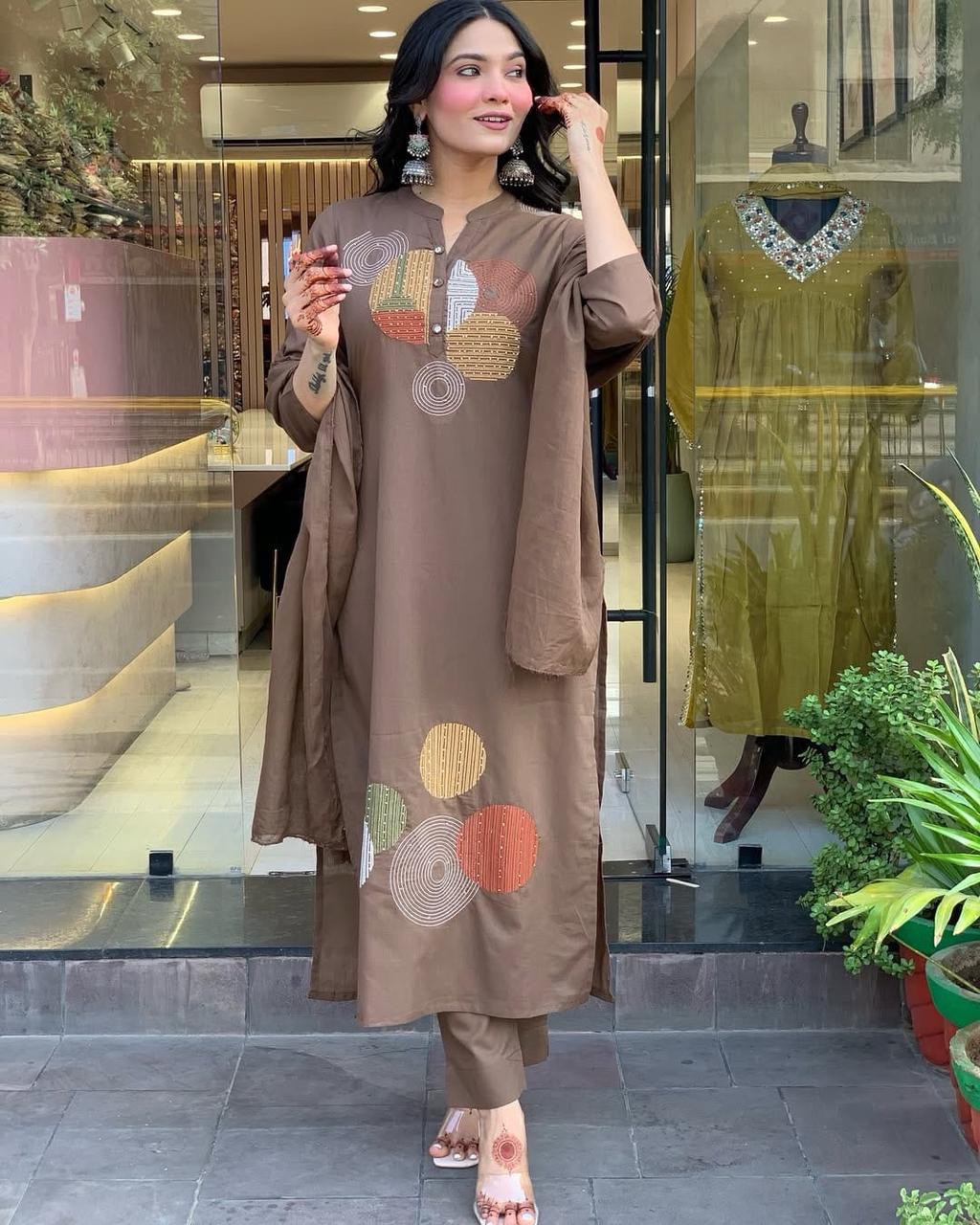Roman Fabric Beautiful Suit Set