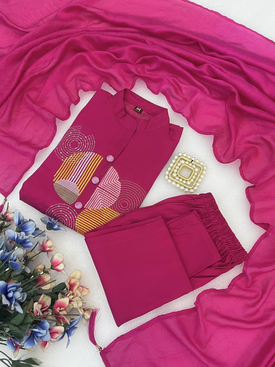 Roman Fabric Beautiful Suit Set