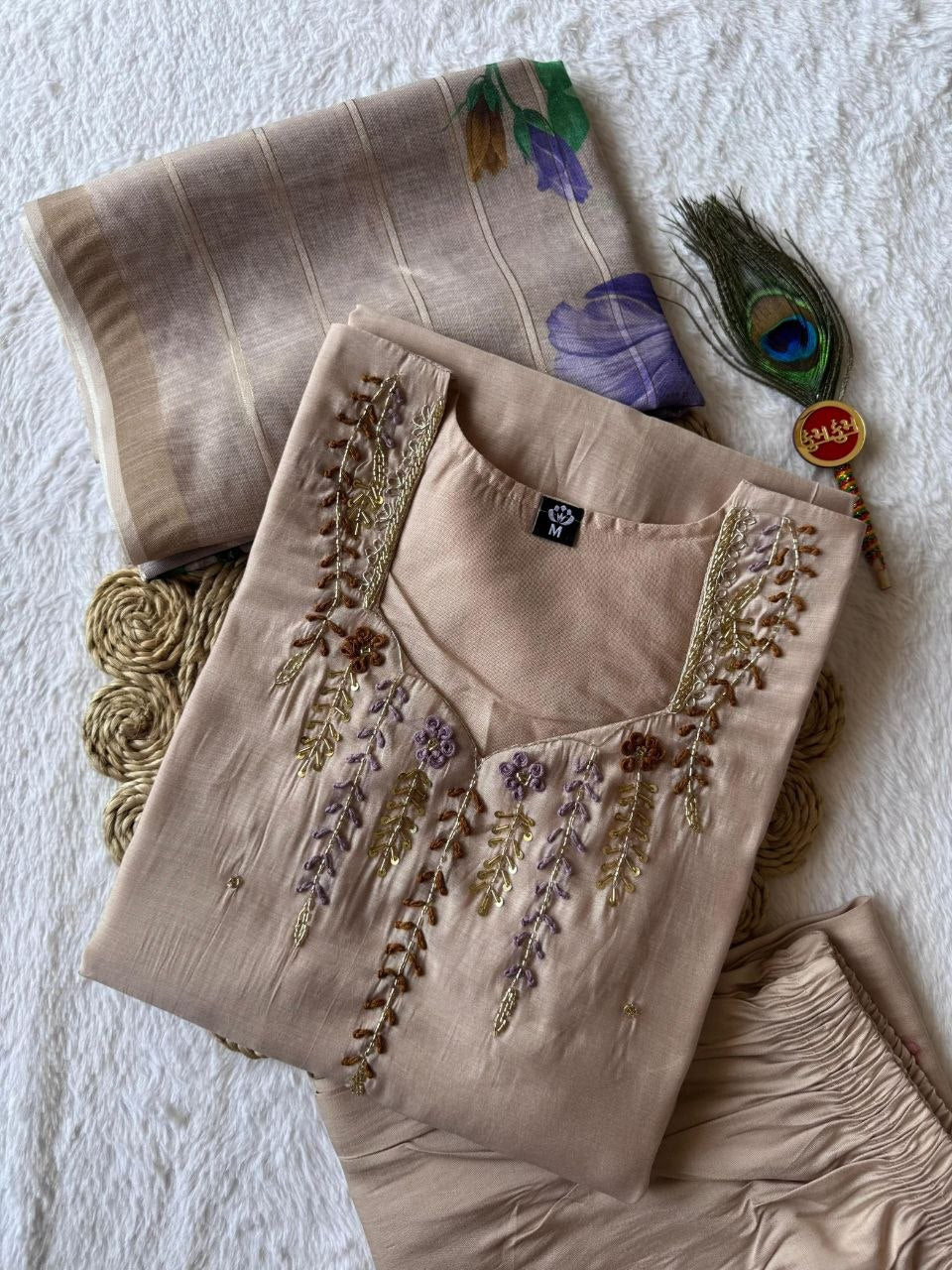 Kurti Pent Dupatta Set