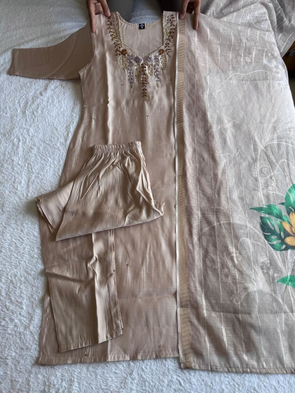 Kurti Pent Dupatta Set