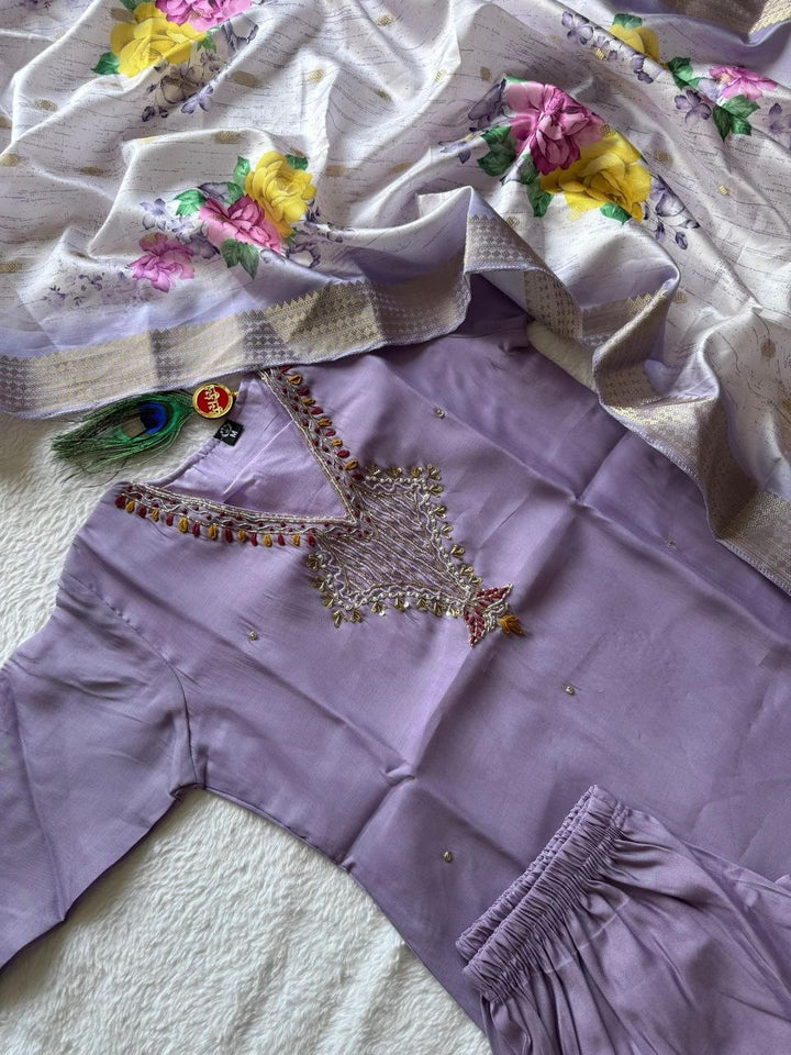 Kurti Pent Dupatta Set