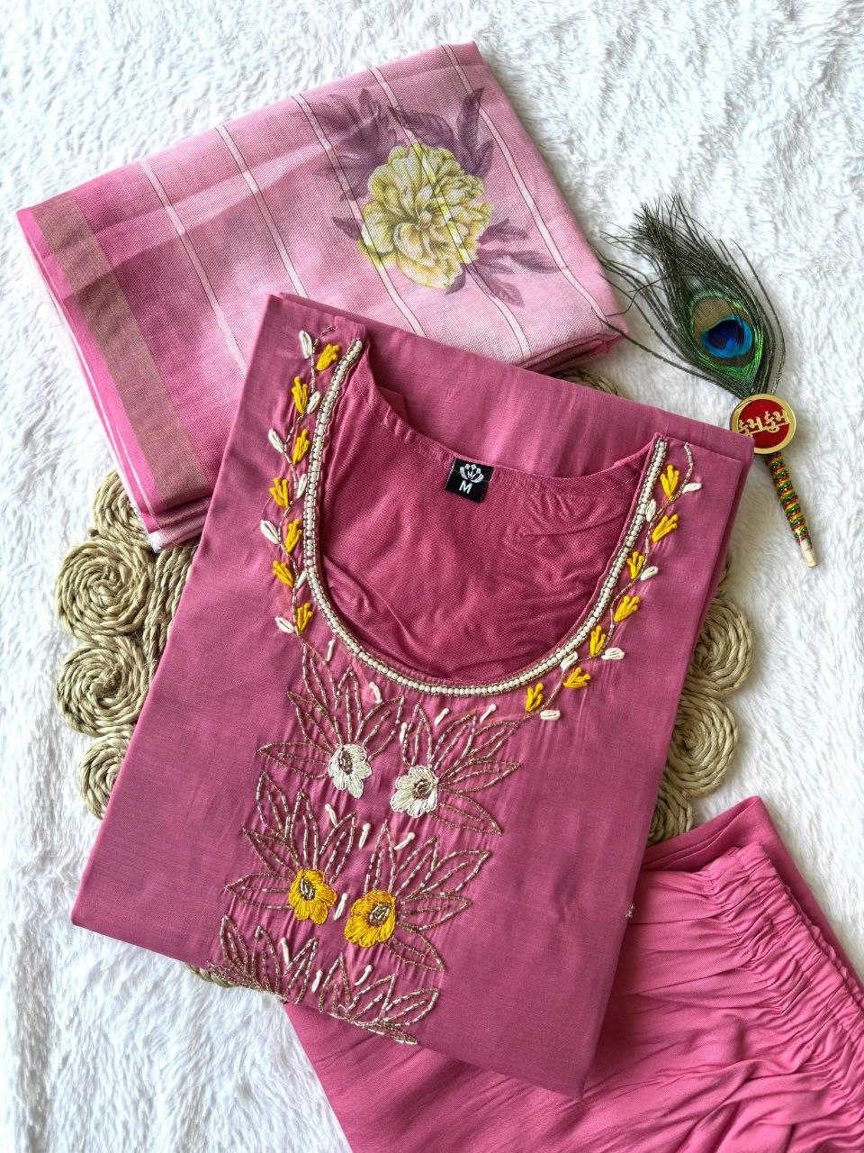 Kurti Pent Dupatta Set