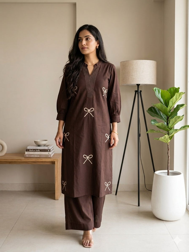 Minimal Embroidered Kurta Pant Set