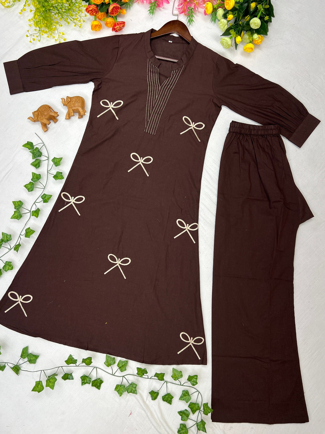 Minimal Embroidered Kurta Pant Set