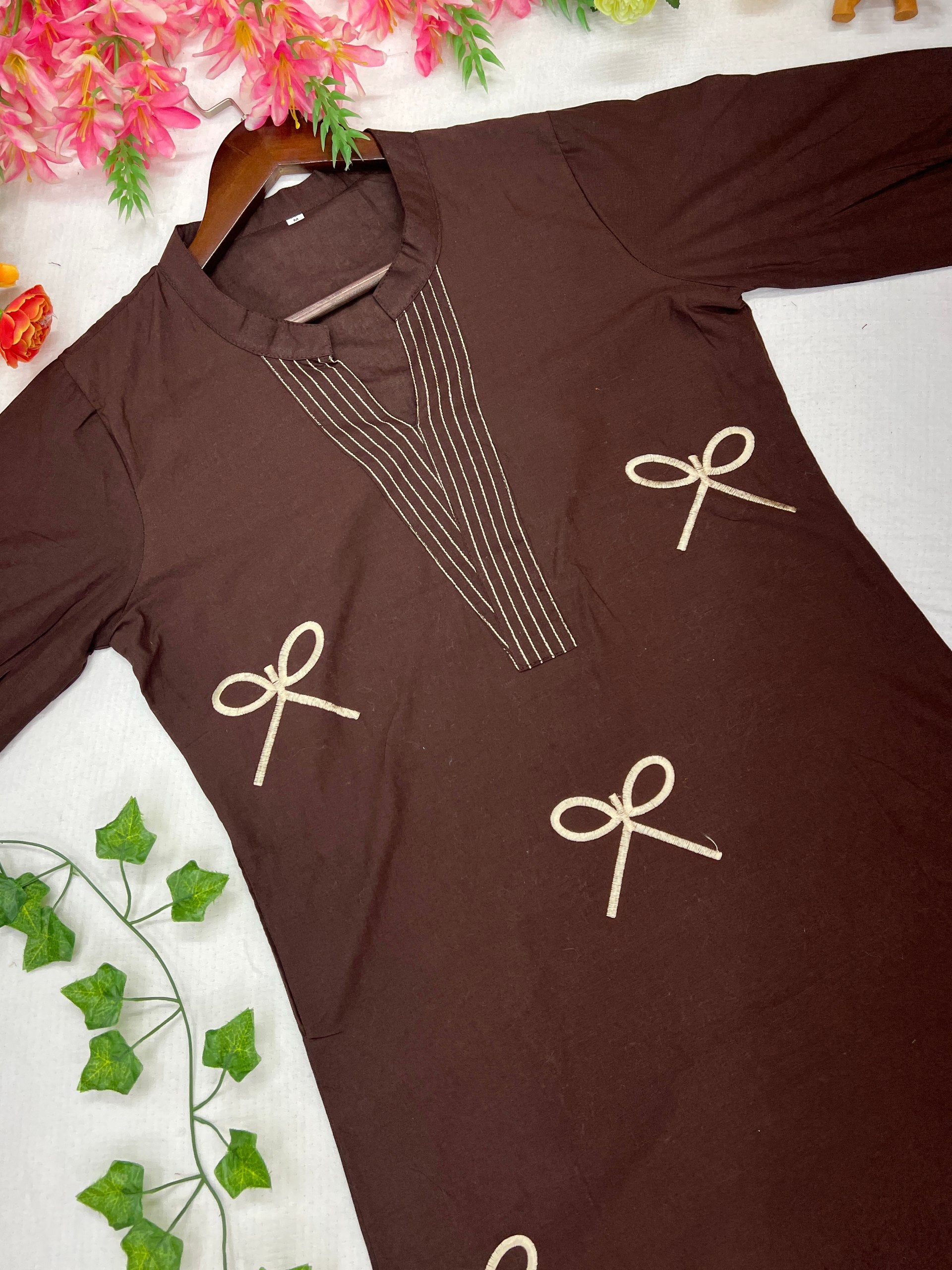 Minimal Embroidered Kurta Pant Set