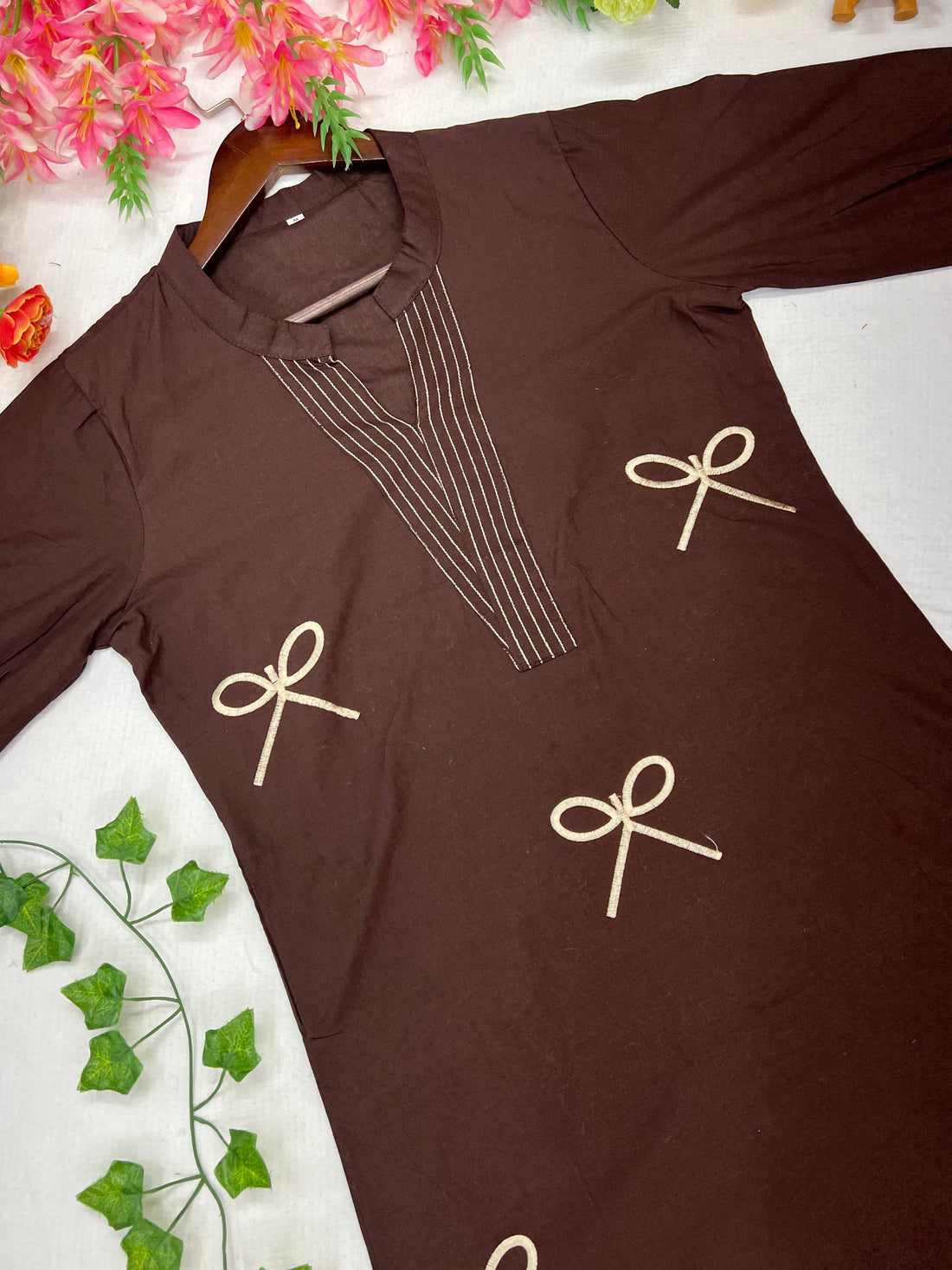 Minimal Embroidered Kurta Pant Set