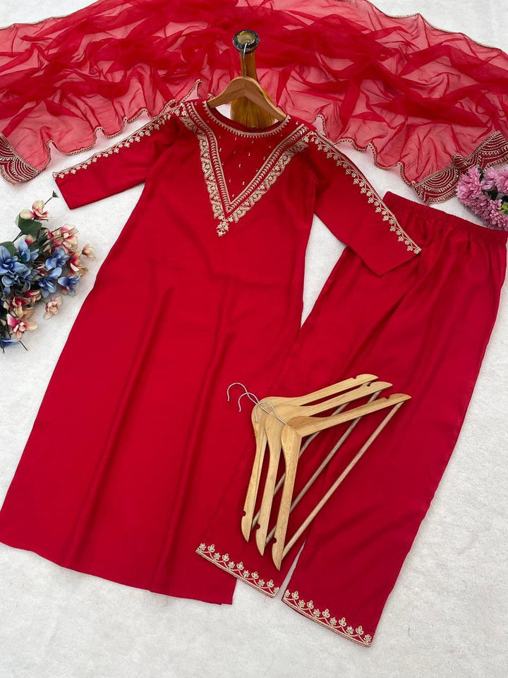 Roman Fabric Beautiful Suit Set