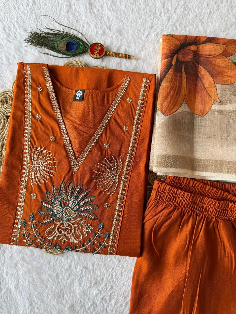 Kurti Pent Dupatta Set