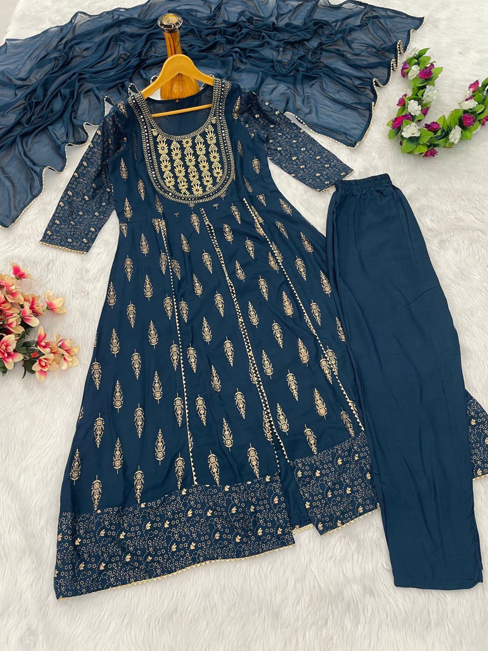 Reyon beautiful suit set and duppta