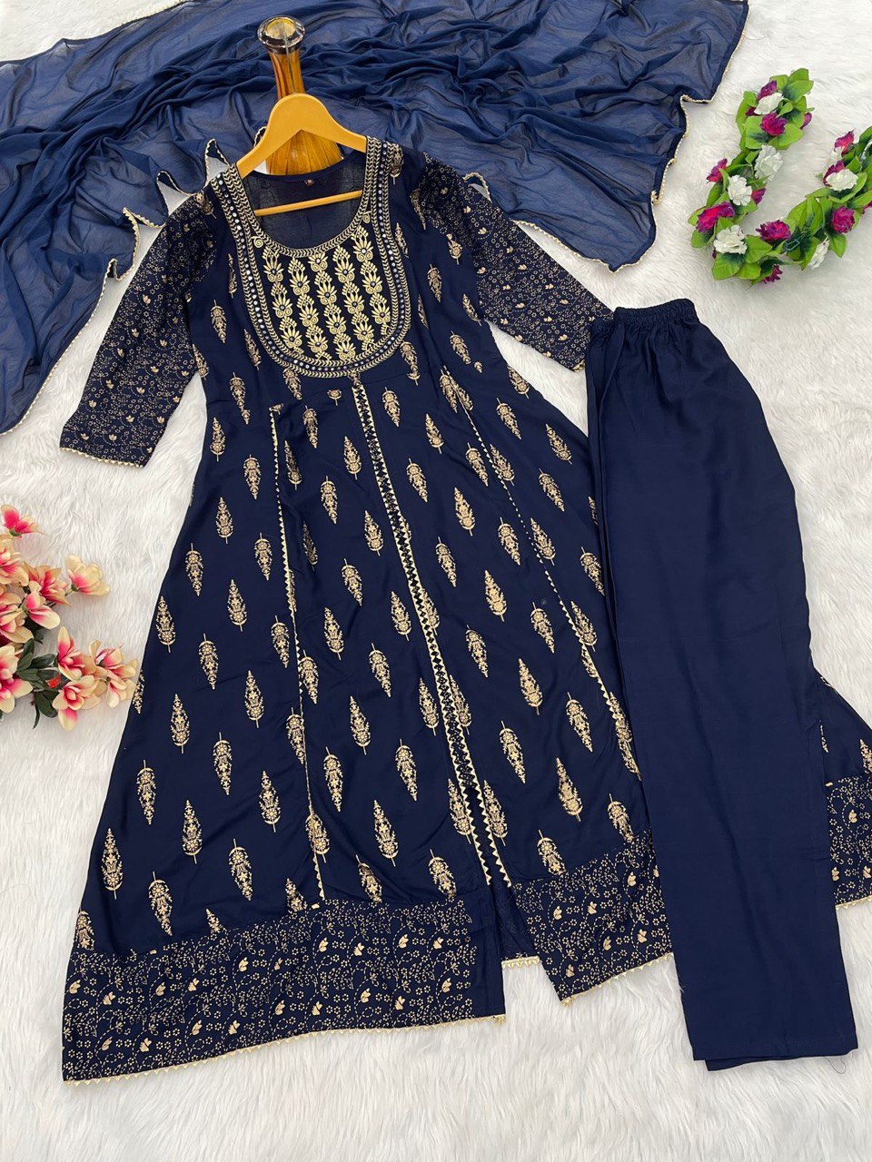 Reyon beautiful suit set and duppta