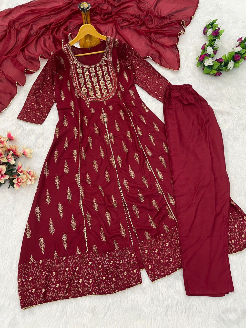 Reyon beautiful suit set and duppta