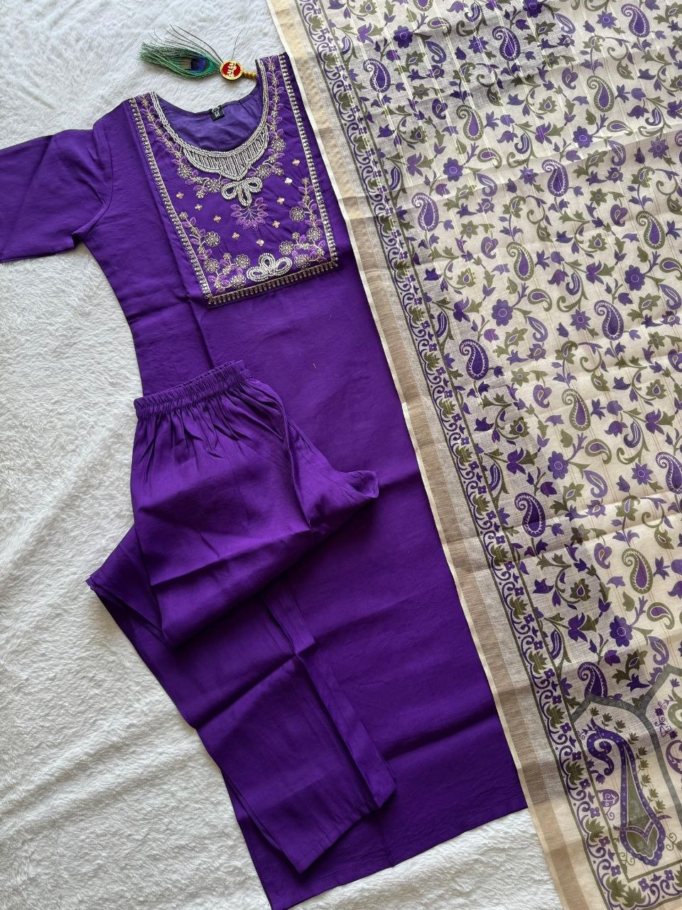Kurti Pent Dupatta Set