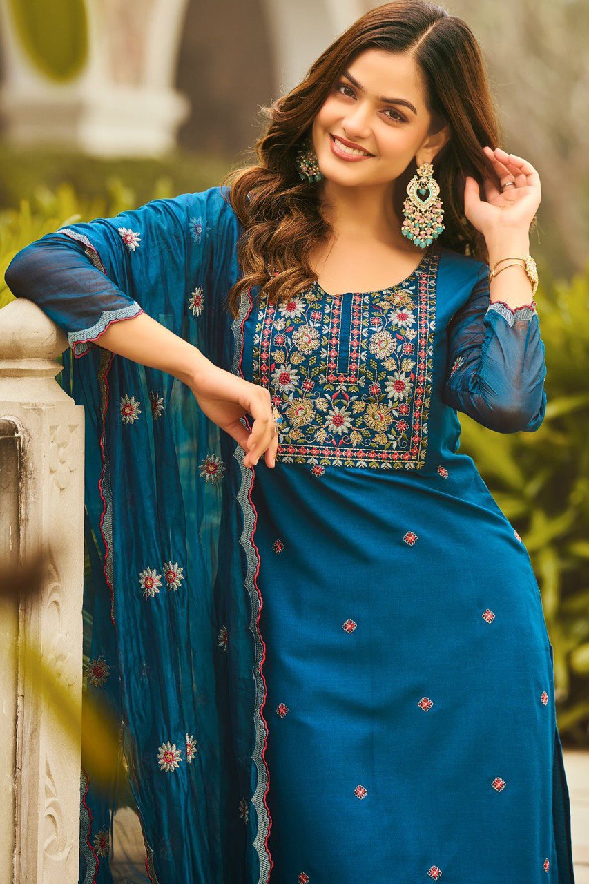 Reyon Beautiful Suit set and Duppta
