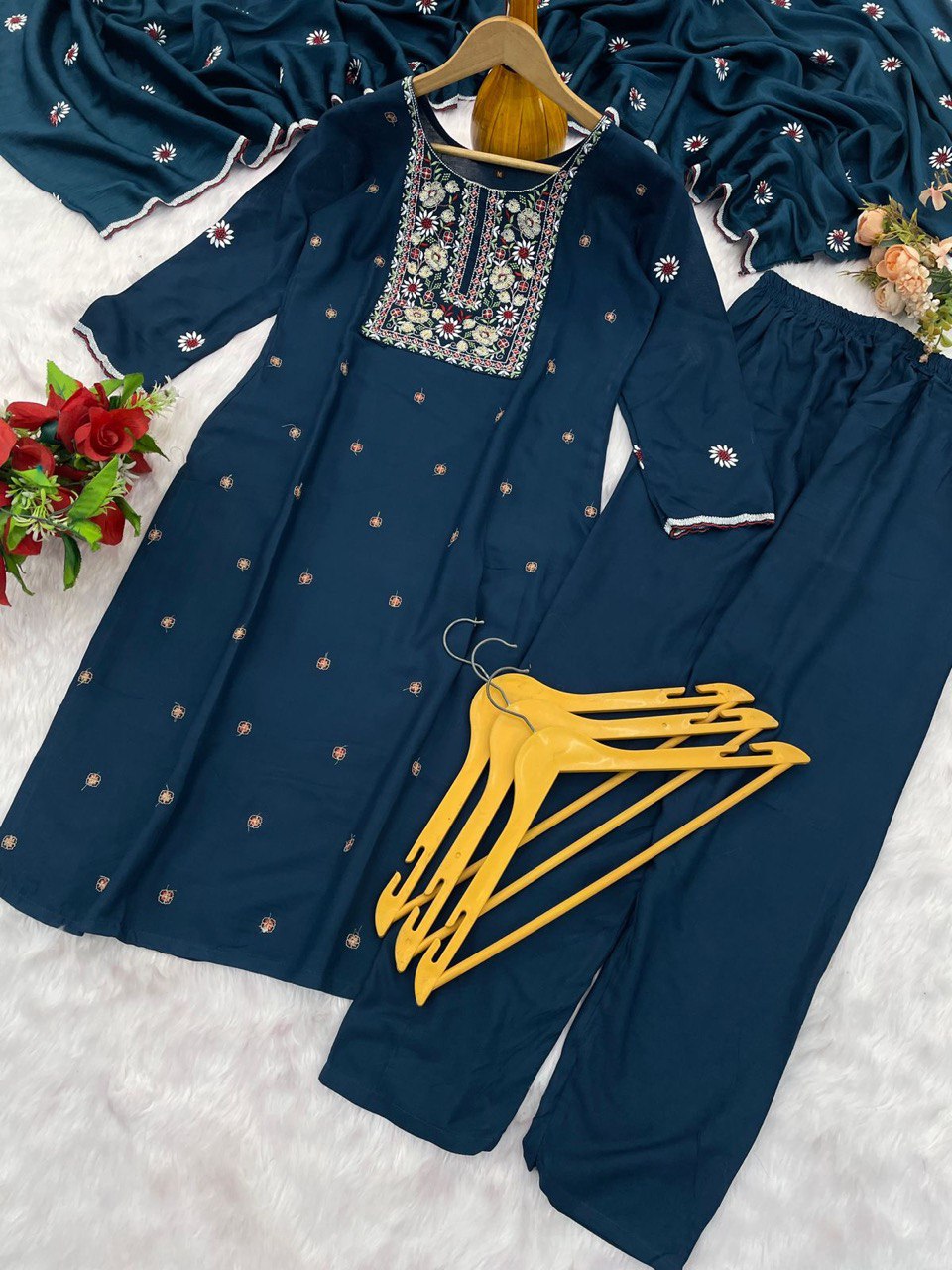 Reyon Beautiful Suit set and Duppta