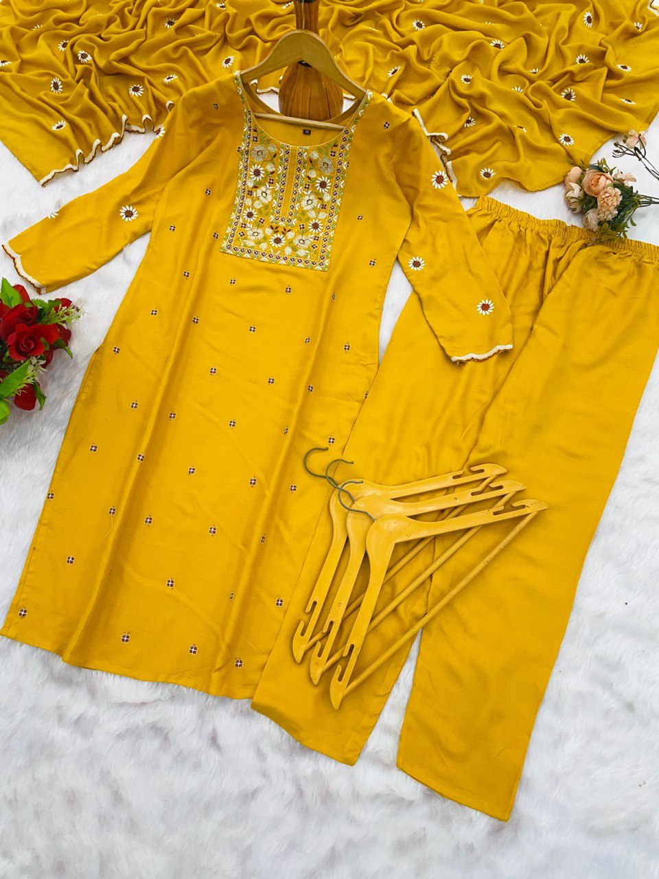 Reyon Beautiful Suit set and Duppta
