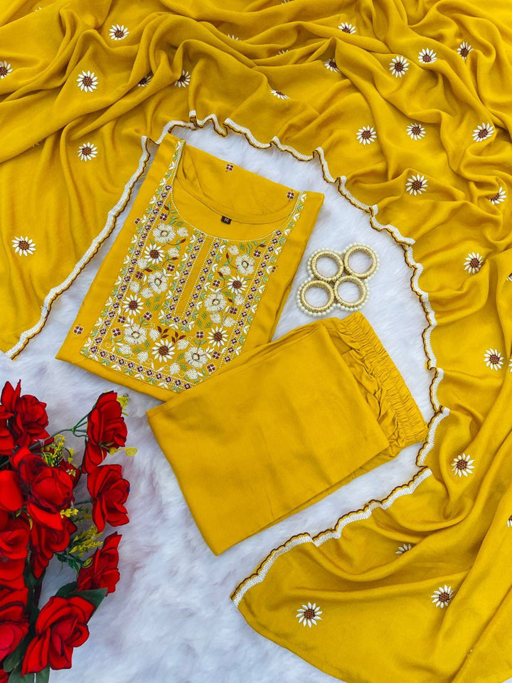 Reyon Beautiful Suit set and Duppta