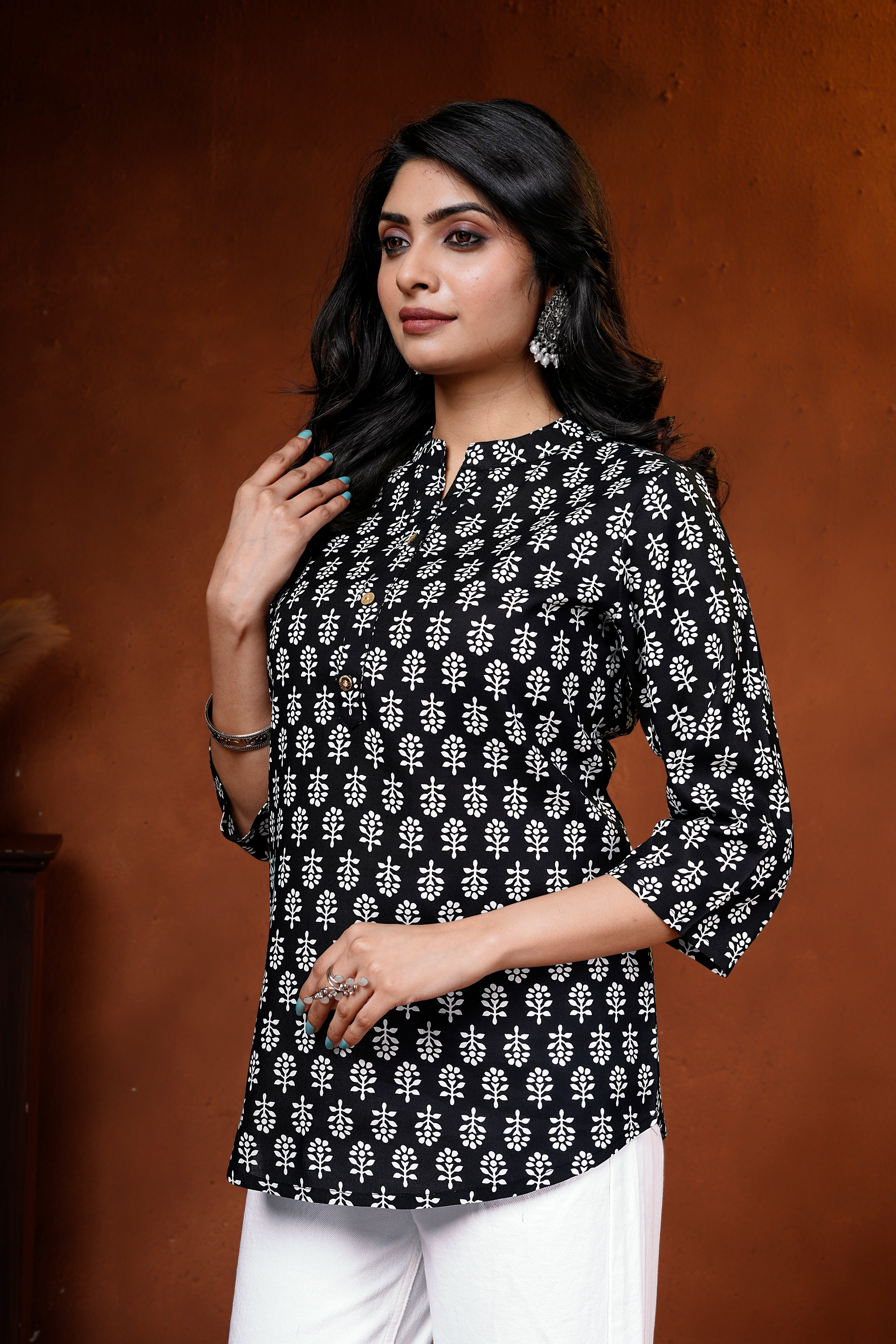 Noir Leaf Cotton Short Kurti