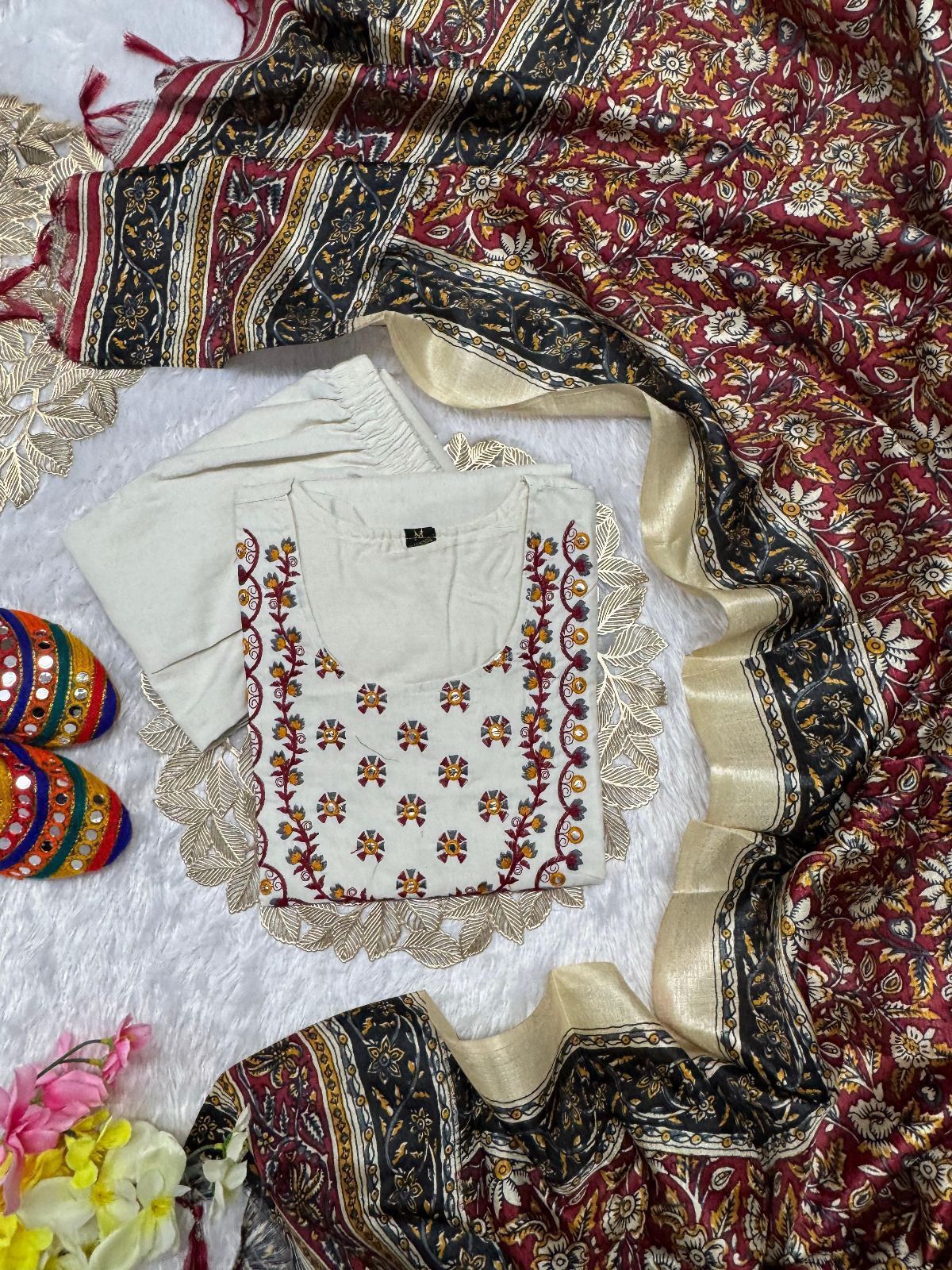 Rustic Bloom Khadi Cotton Suit Se