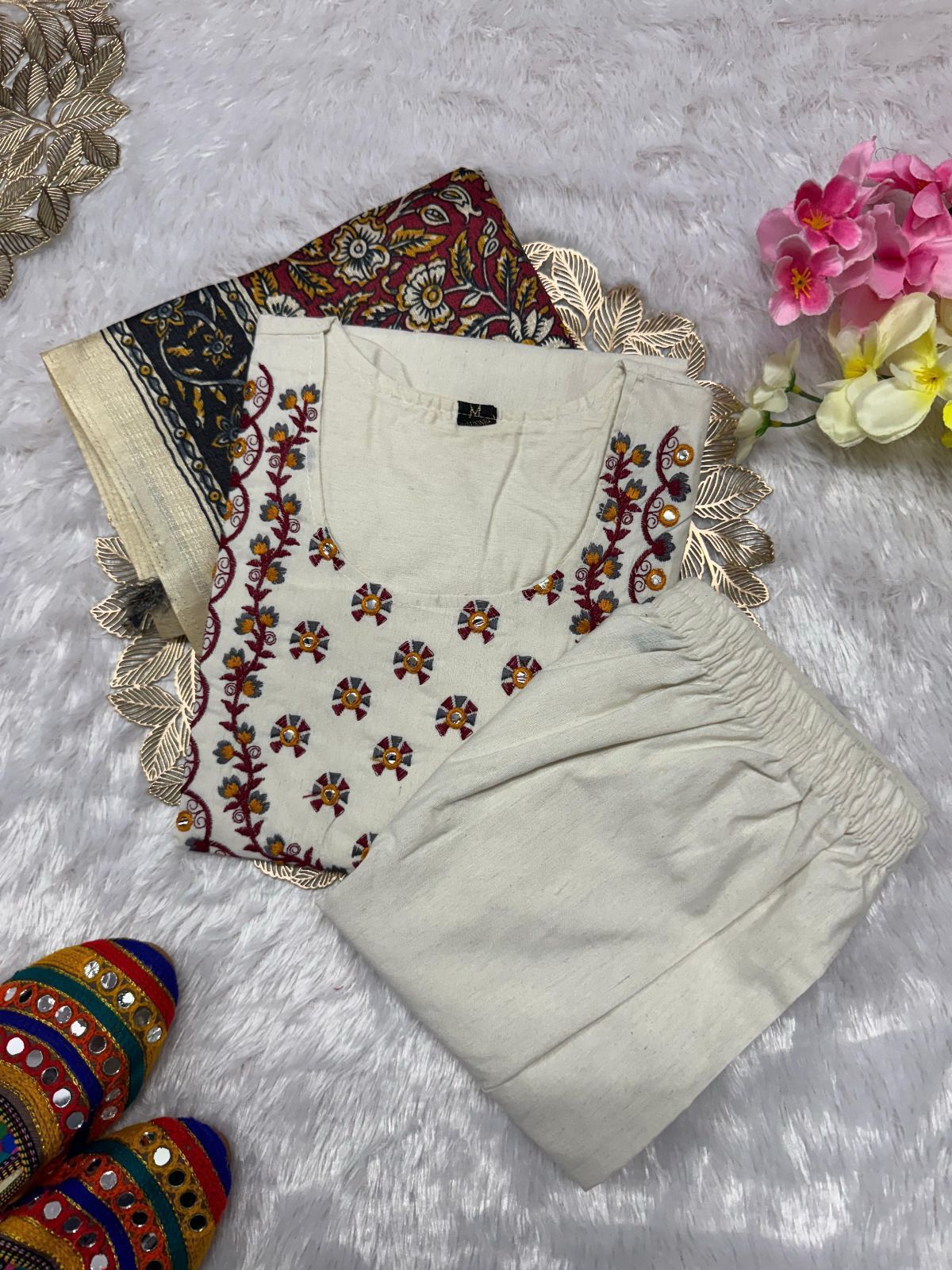 Rustic Bloom Khadi Cotton Suit Se